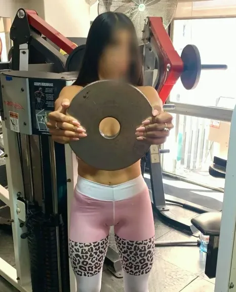 Lara, 29 años